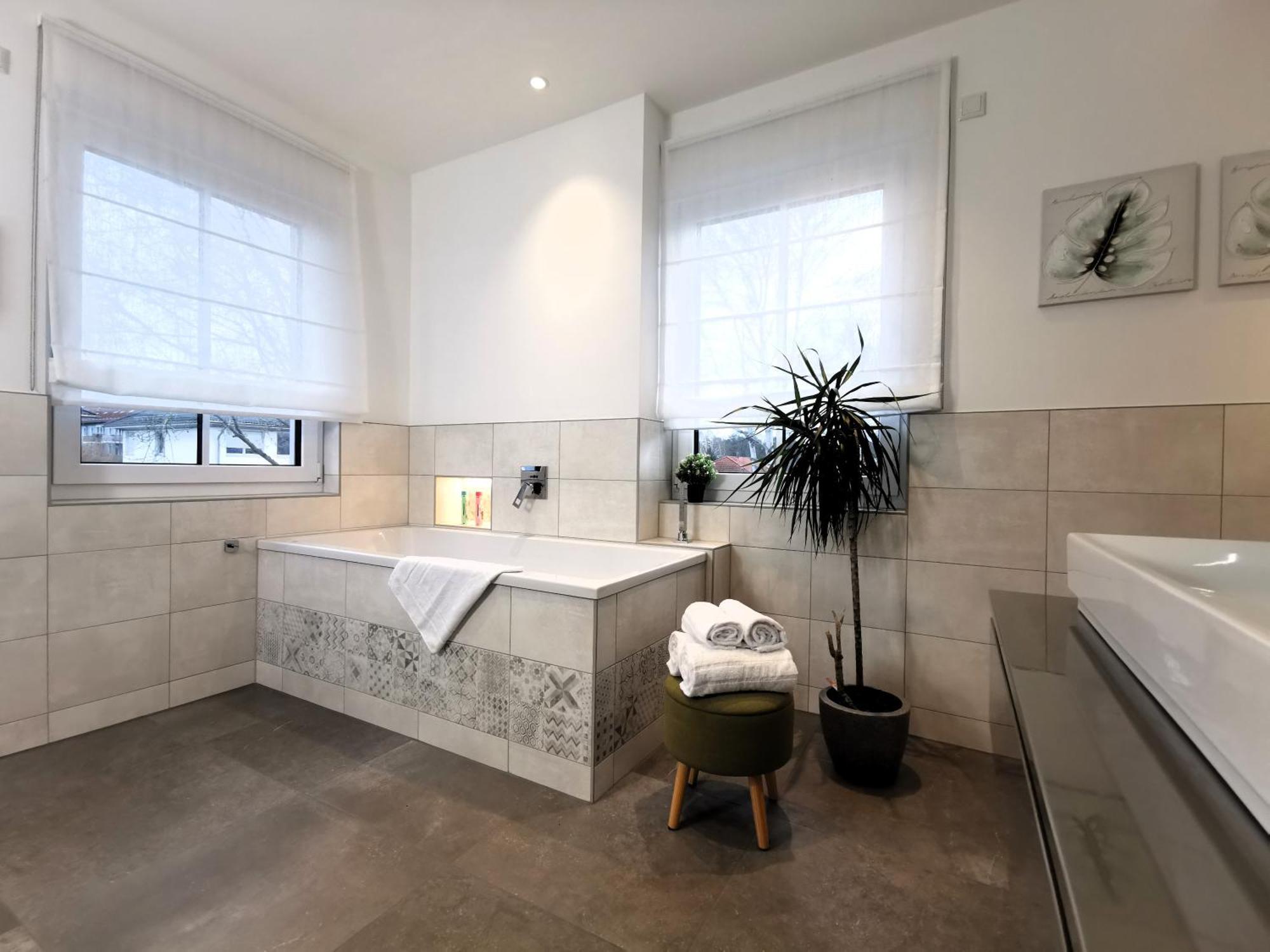Bohnapartments Luxury Villa Berlin - 210Qm - Wintergarten - Kamin - 4 Kostenlose Parkplaetze - 6 Schlafzimmer - Neubau - Luxusausstattung ビルケンヴェルダー エクステリア 写真