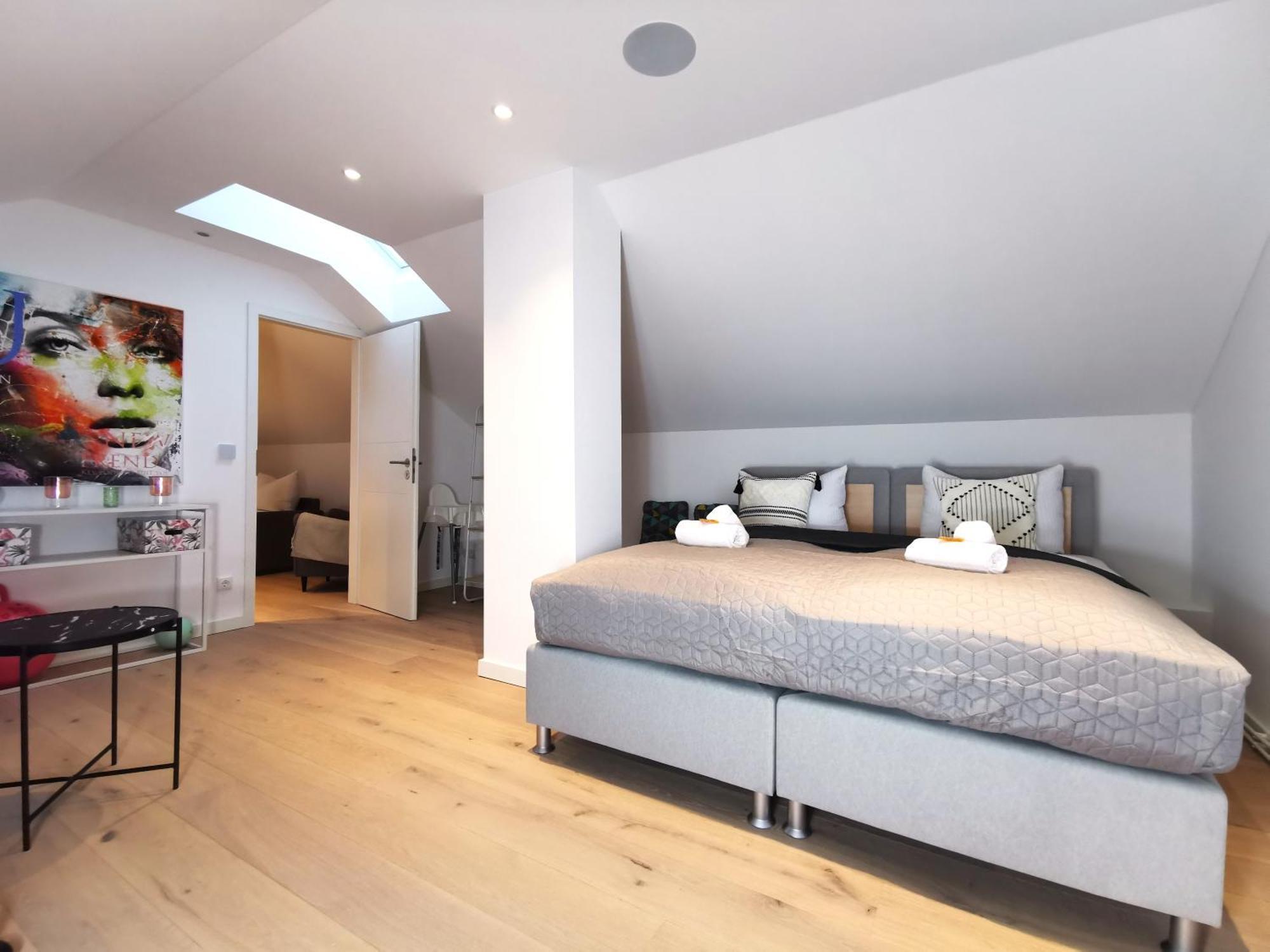 Bohnapartments Luxury Villa Berlin - 210Qm - Wintergarten - Kamin - 4 Kostenlose Parkplaetze - 6 Schlafzimmer - Neubau - Luxusausstattung ビルケンヴェルダー エクステリア 写真