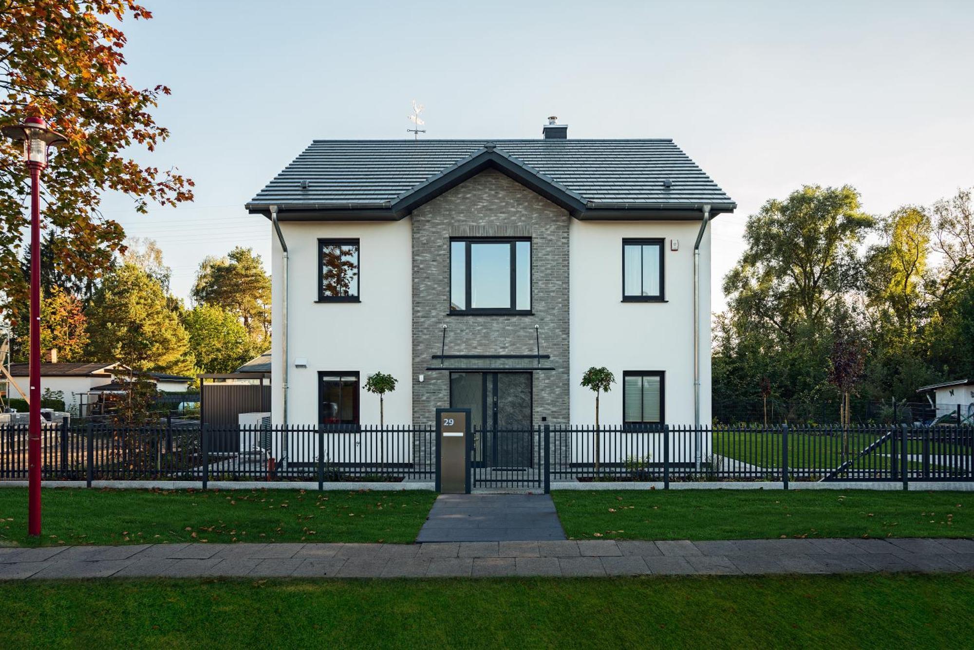 Bohnapartments Luxury Villa Berlin - 210Qm - Wintergarten - Kamin - 4 Kostenlose Parkplaetze - 6 Schlafzimmer - Neubau - Luxusausstattung ビルケンヴェルダー エクステリア 写真